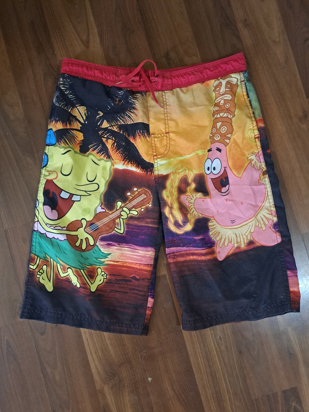 Vintage 90's SpongeBob & Patrick Graphic Swim Trunks. Fit Large Imo